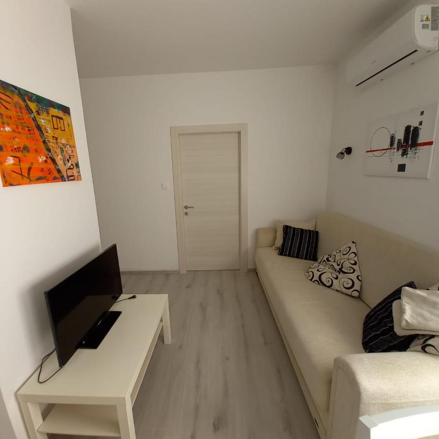Apartmani Pajalic Krk Town Eksteriør bilde